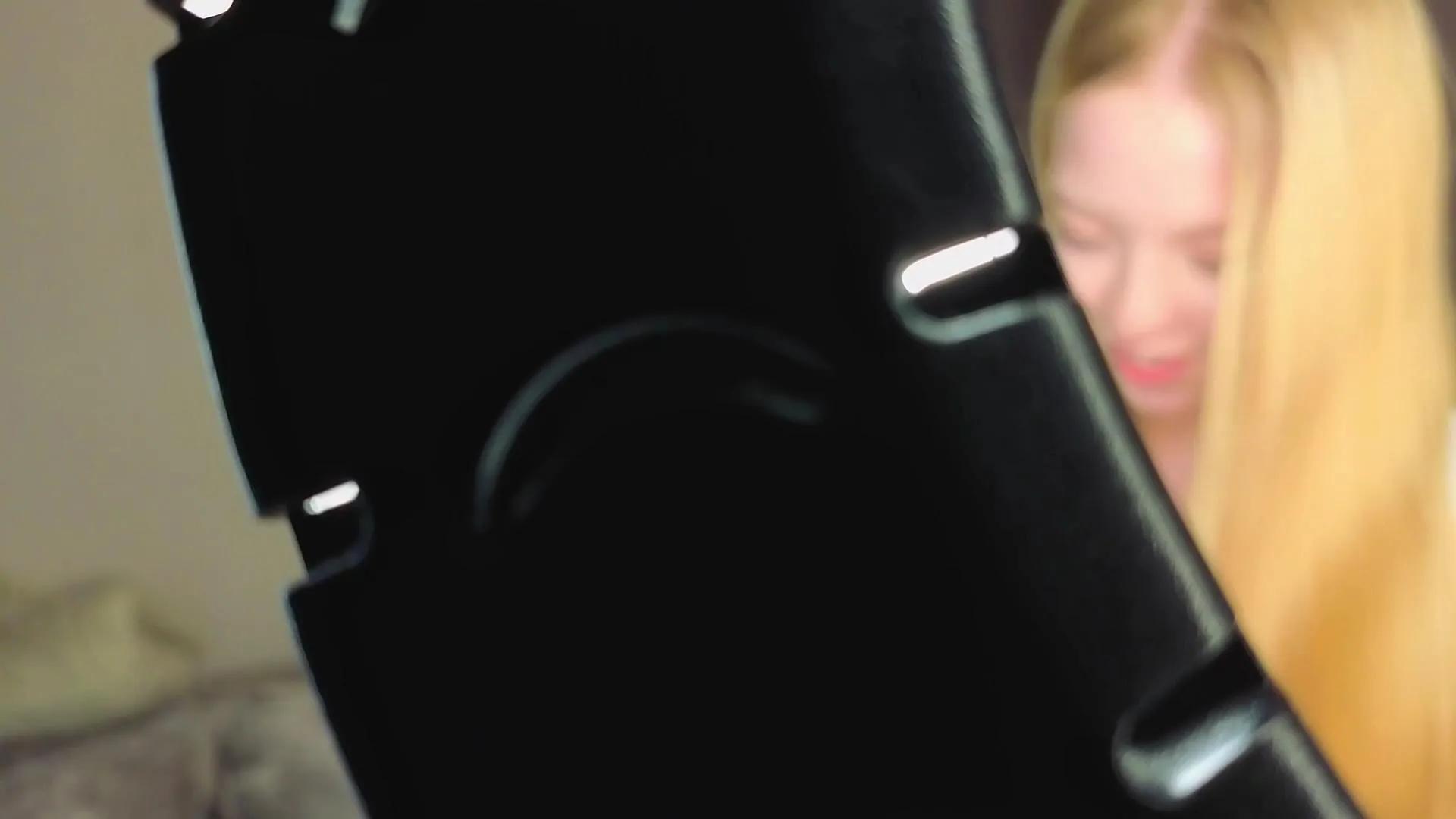 KarenLowe — Freechat on Cam4