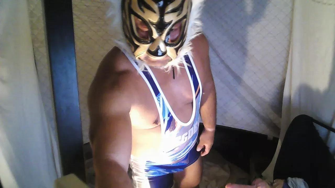 ken_mass on Cam4 