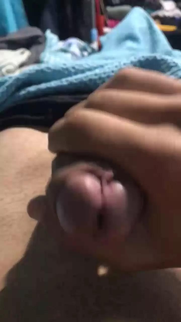 kevinn51 on Cam4 