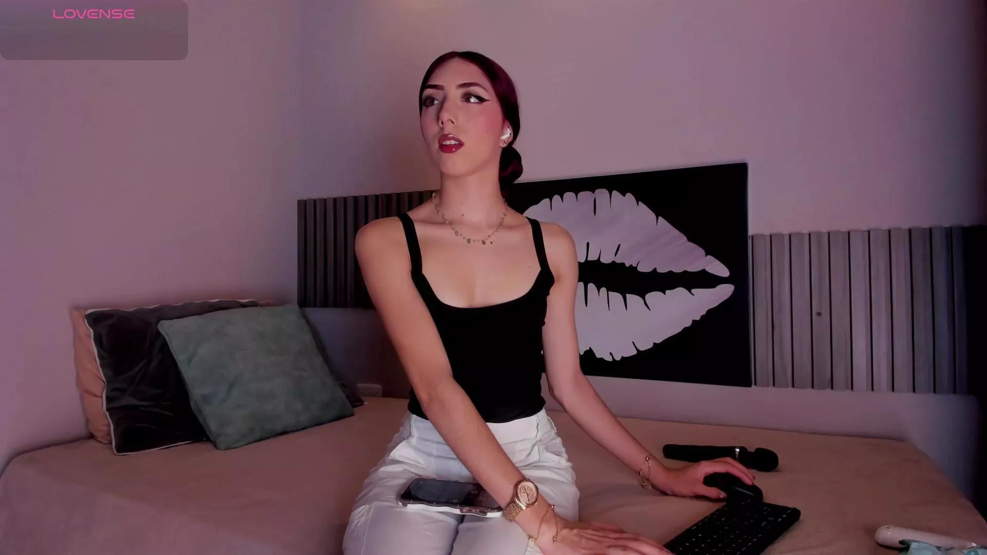 Kloe_s on Cam4 