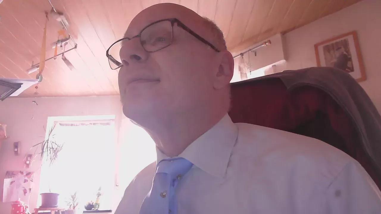 krawatte123 on Cam4