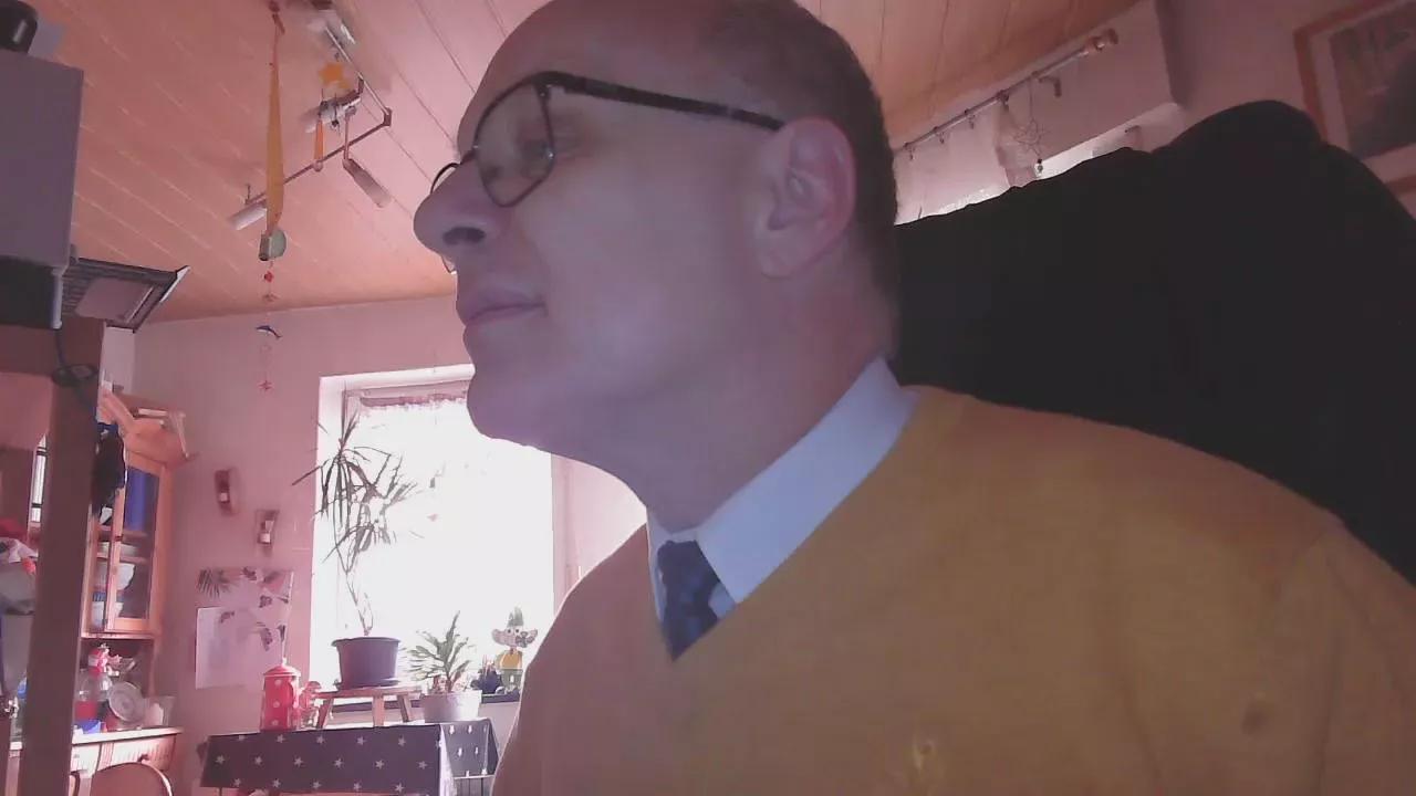 krawatte123 on Cam4