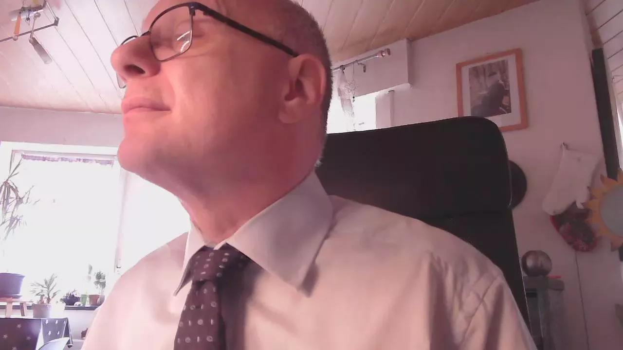 krawatte123 on Cam4