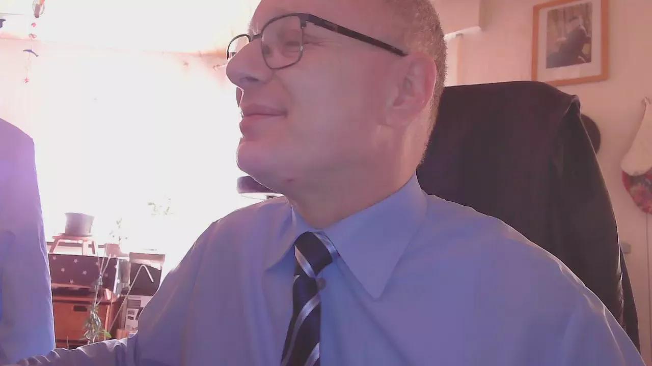 krawatte123 on Cam4