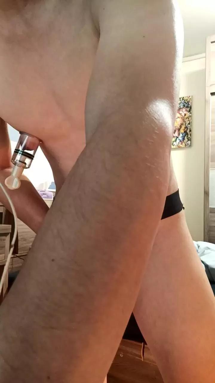 kyan8 on Cam4 