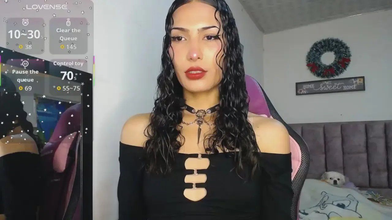 Lanna_horny —  #squirt #smoke #C2C #analtoys