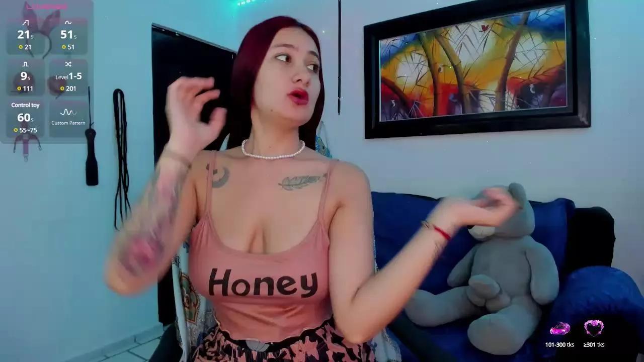 laura_hoot20 on Cam4 