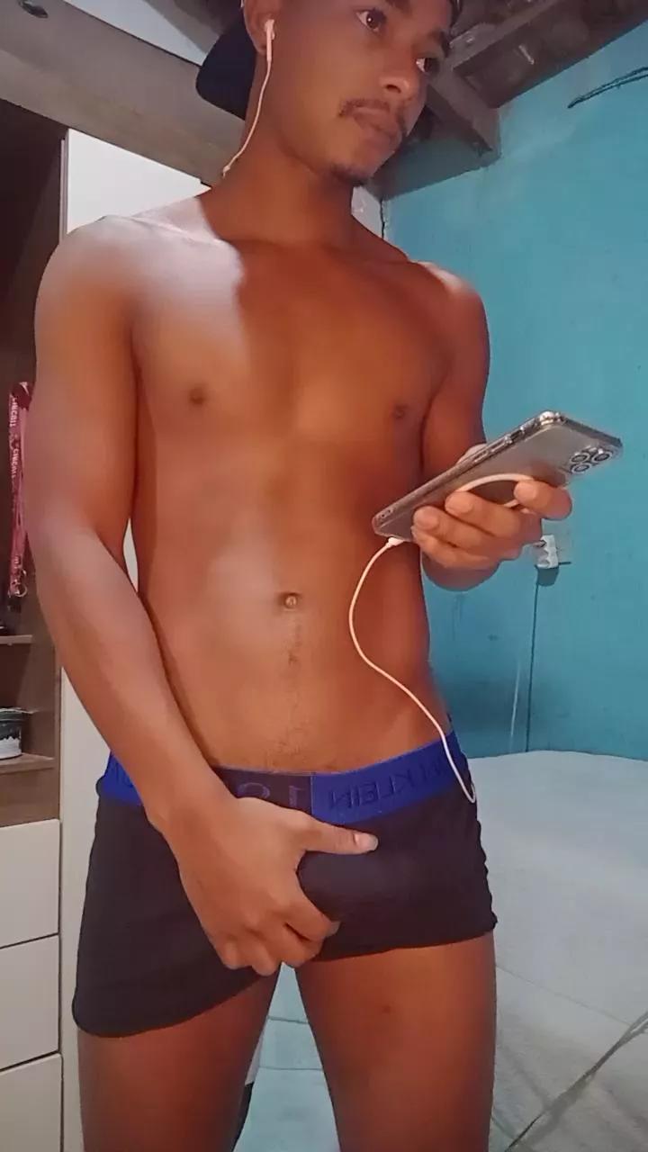 leosilvajf on Cam4 