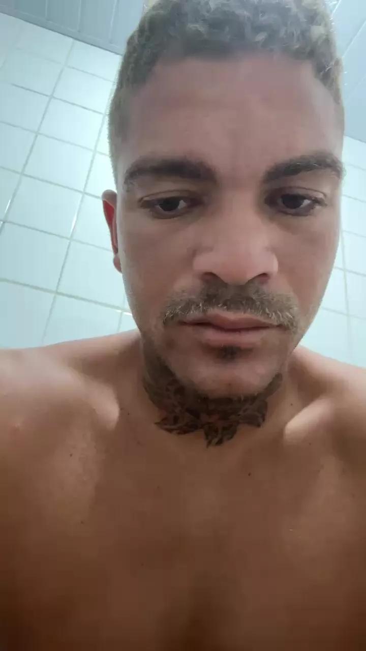 lucasresgato3g5 on Cam4 