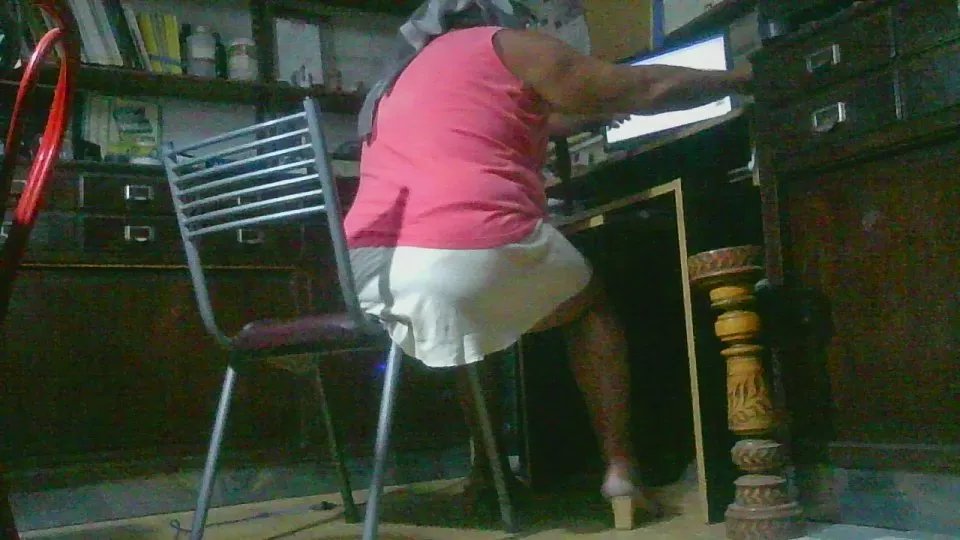 LunaTravsumi on Cam4