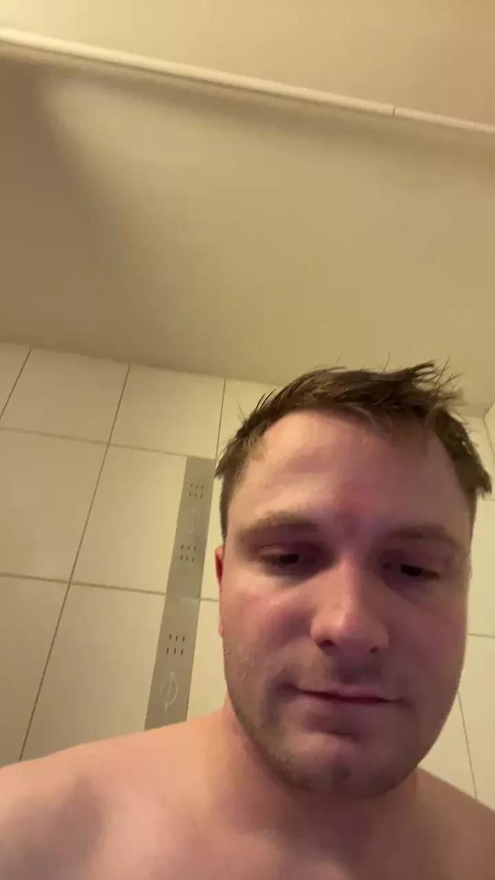 m2ch4e_l on Cam4 