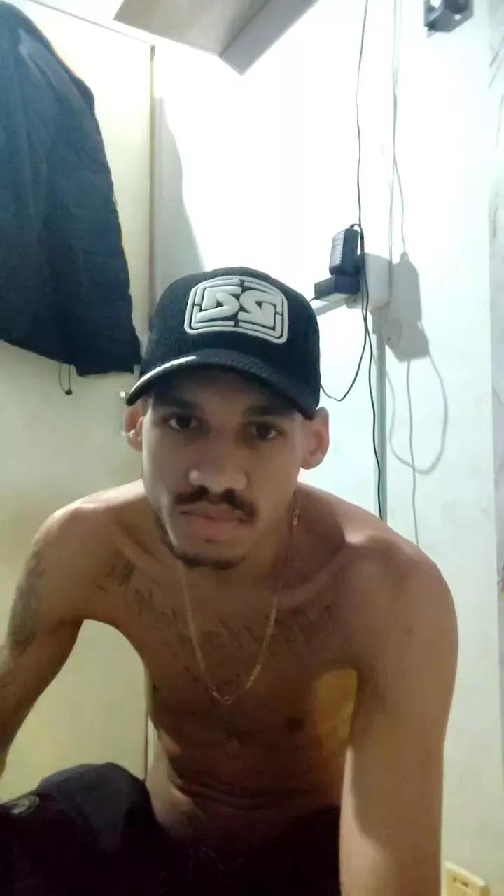 MALOKATATUAD98 on Cam4 