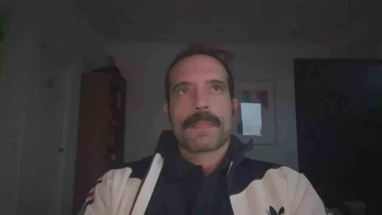 mammamia869 on Cam4 