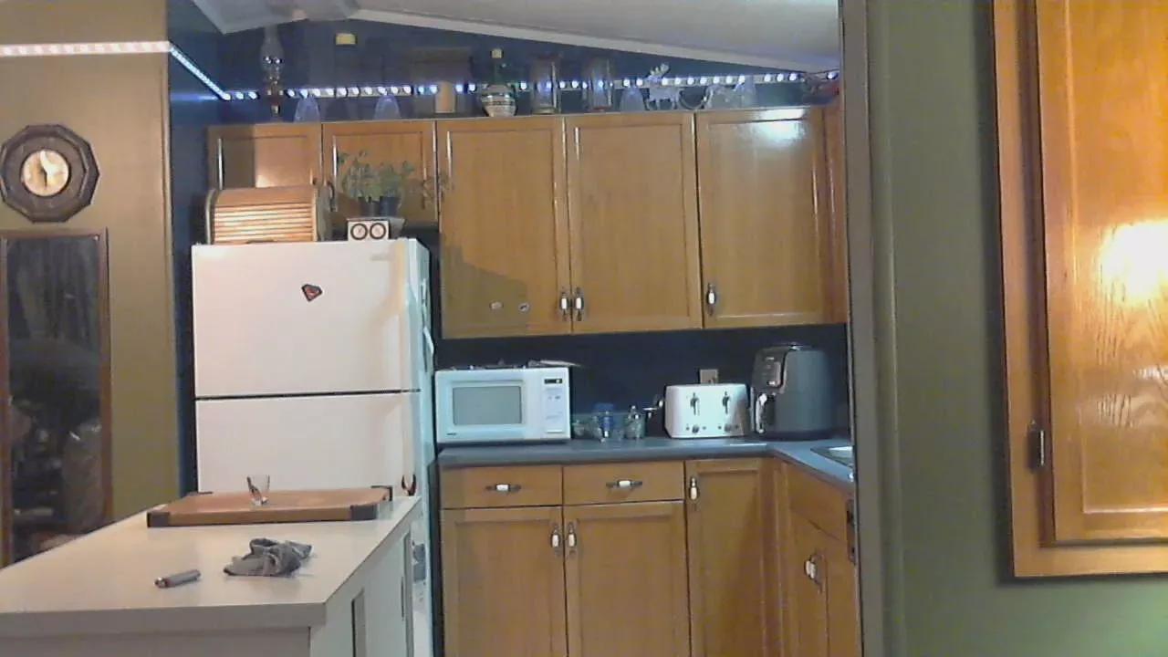 mapleman35 on Cam4 