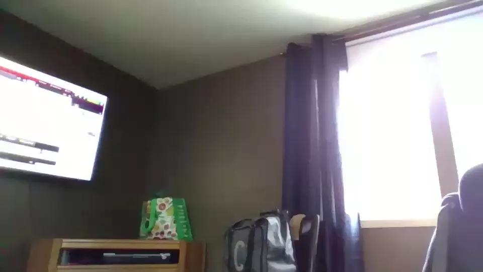 mapleman35 on Cam4 