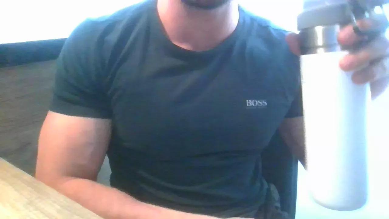 Matteozin on Cam4 