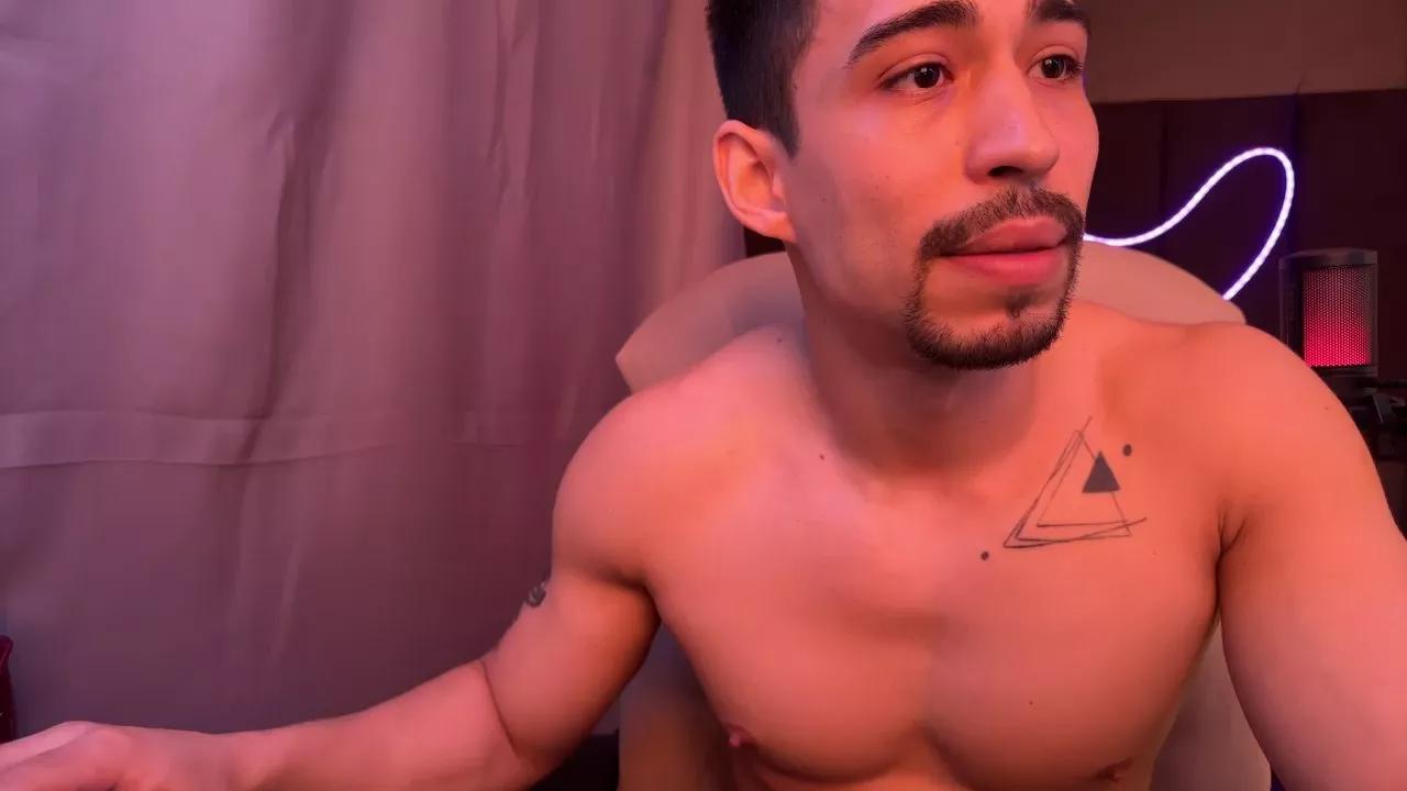 mettew22c on Cam4 
