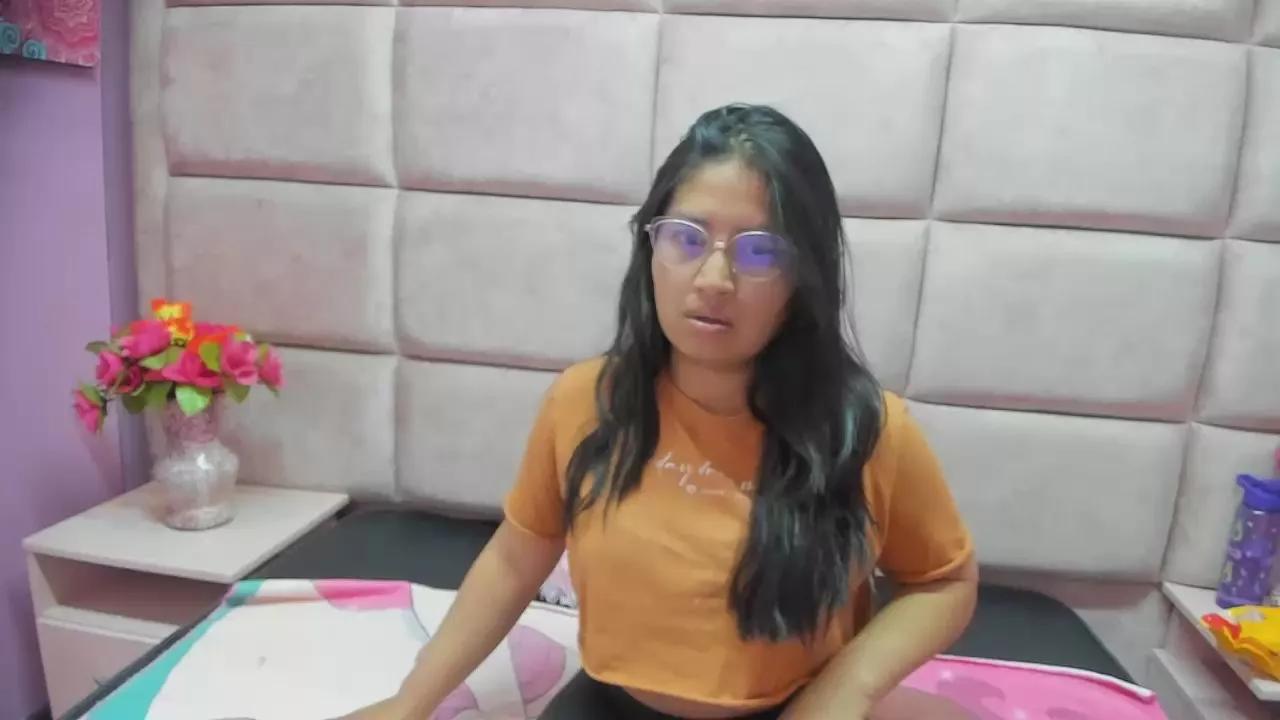 Miaa_Smith on Cam4 