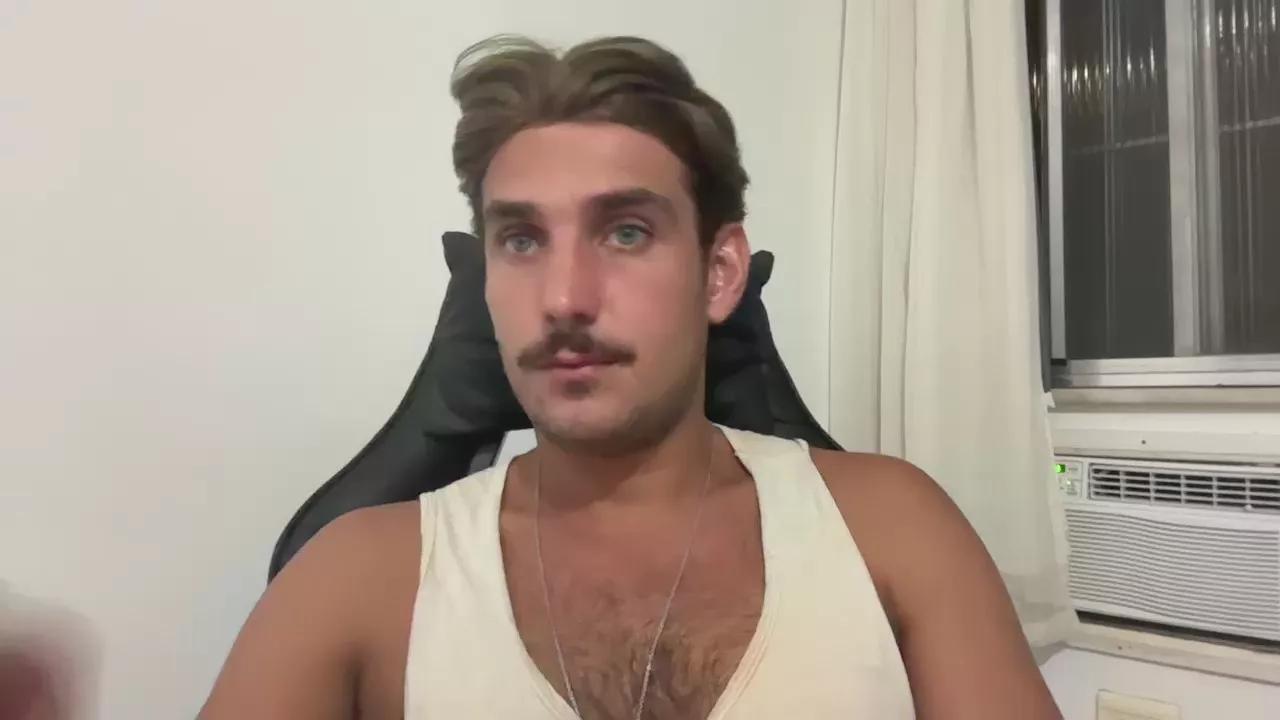 mineiro22gato on Cam4 