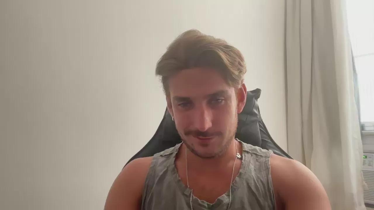 mineiro22gato on Cam4 