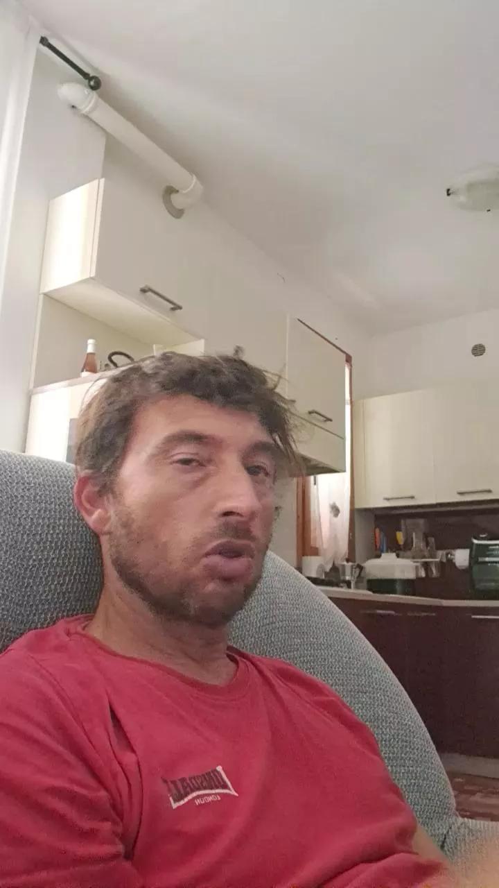 Mirko290180 on Cam4 