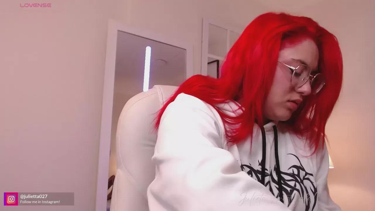 miss_julietaa on Cam4 