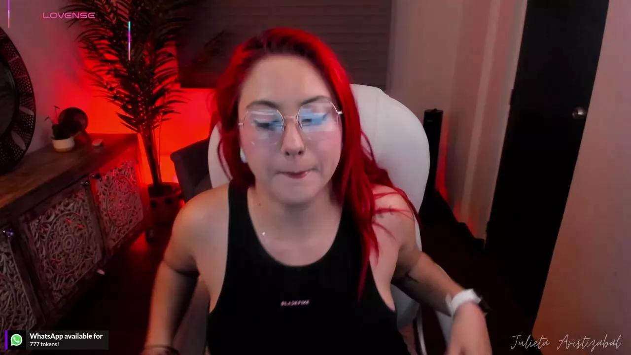 miss_julietaa on Cam4 