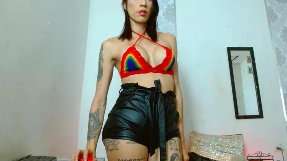 mistresbigcock on Cam4 
