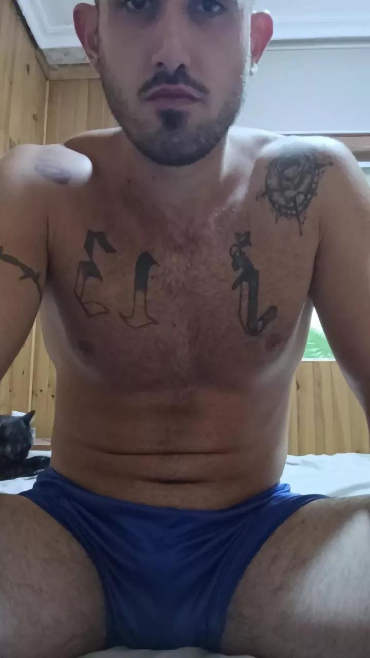 moreno1997_ on Cam4 