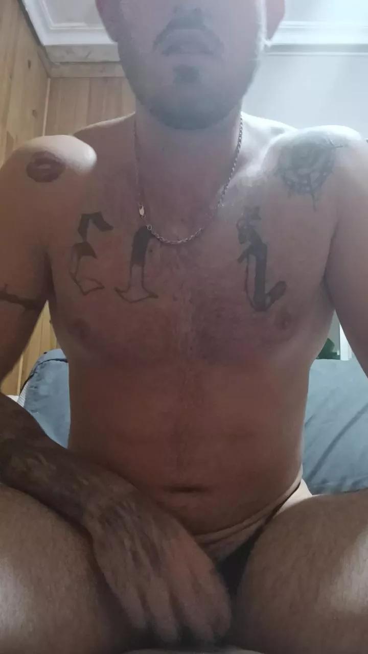 moreno1997_ on Cam4 
