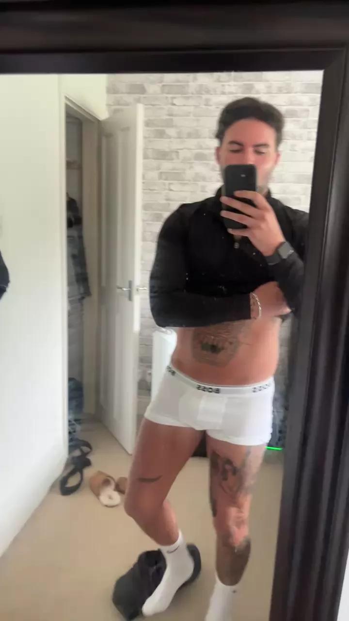 MrSussex on Cam4 