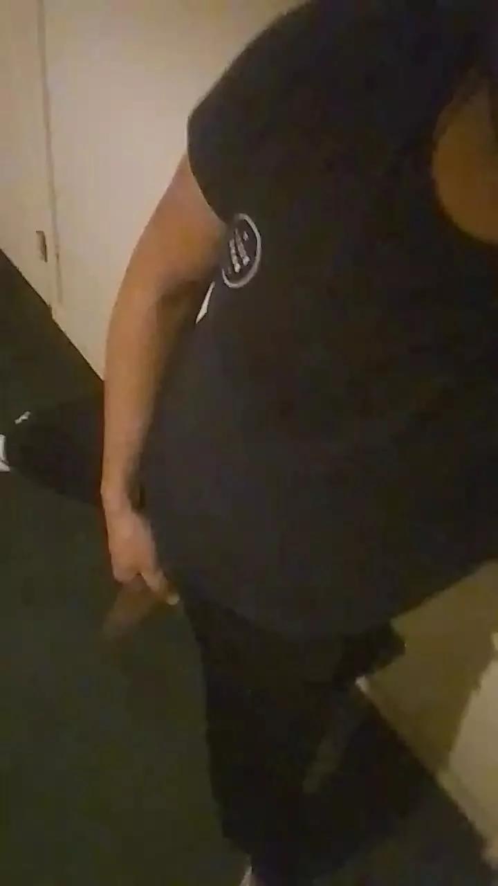 nachobig23 on Cam4 