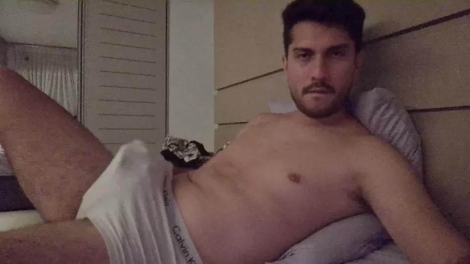 natural_dan on Cam4 