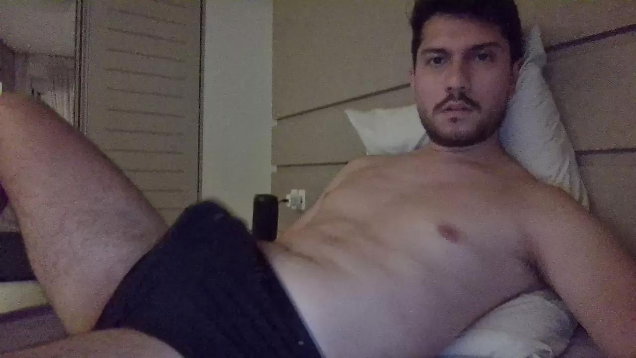 natural_dan on Cam4 