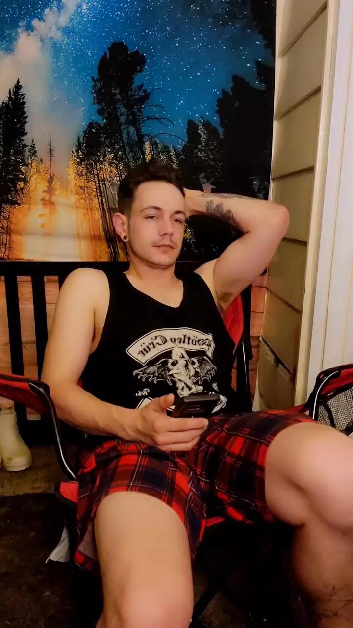 Naturesbest951 on Cam4 