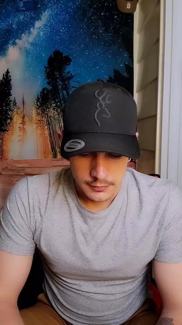 Naturesbest951 on Cam4 