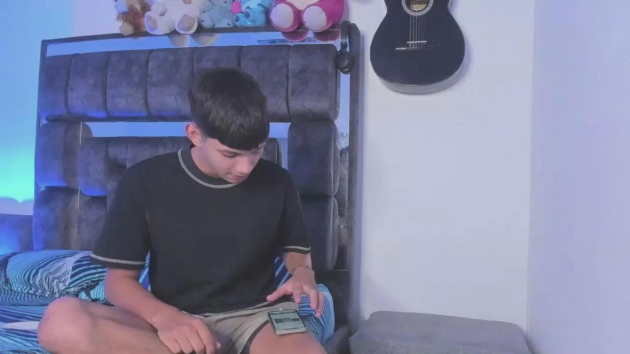 naughty_daniel —  #milk #cum #ass #amateur #leche #C2C #masturbation