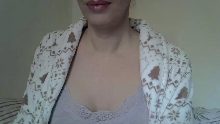 naughtyxana on Cam4 