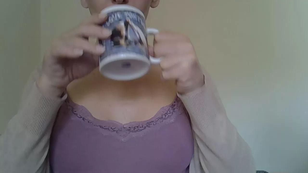 naughtyxana on Cam4 