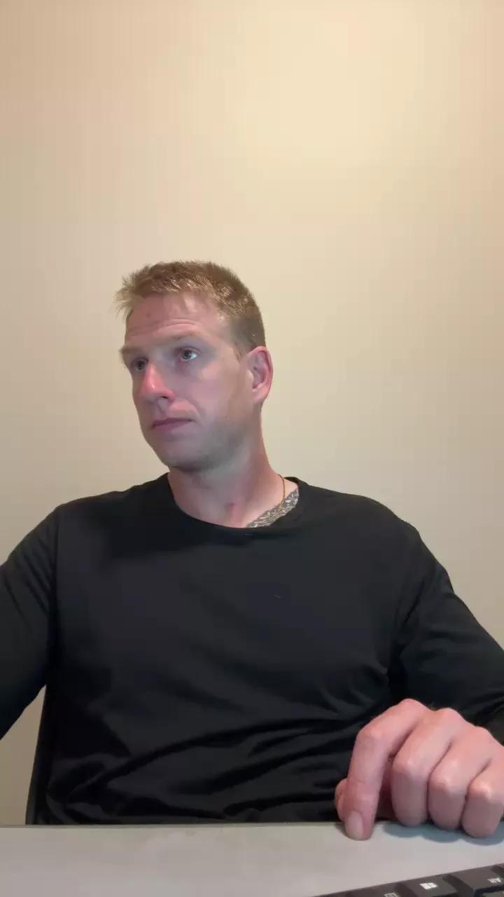 NeilCage66 on Cam4 