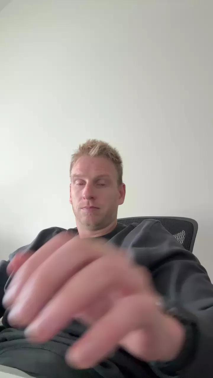 NeilCage66 on Cam4 