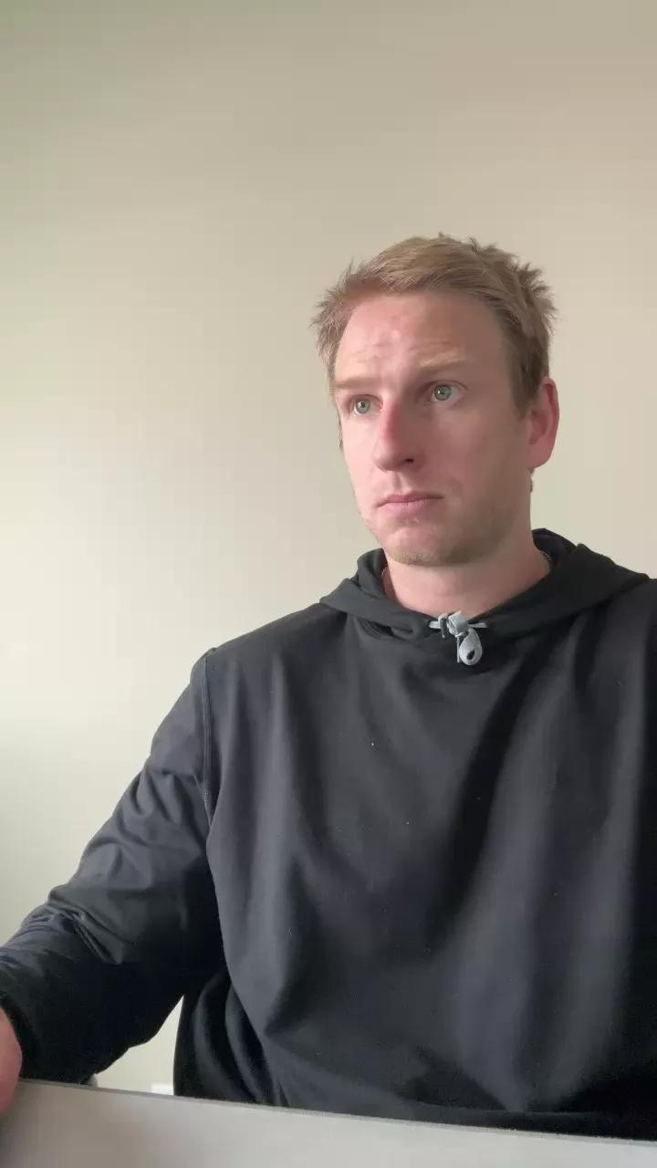 NeilCage66 on Cam4 