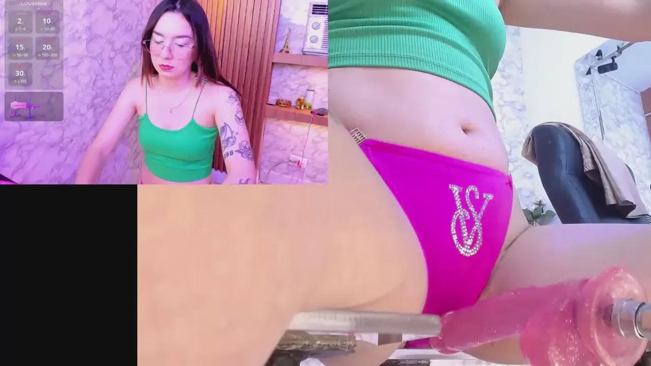 NicoleFerrel —  #schoolgirl #spanking #squirt #C2C #gamer #cute #pussy