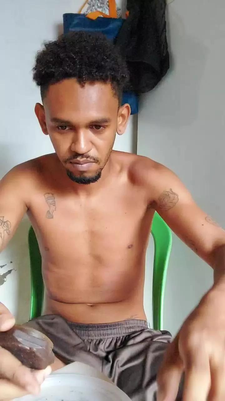 Nilson23cm_ on Cam4 