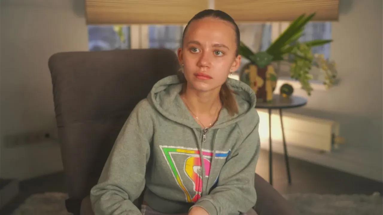 OcieTenbusch —  #pee #fisting #masturbation #cute #striptease #C2C #schoolgirl