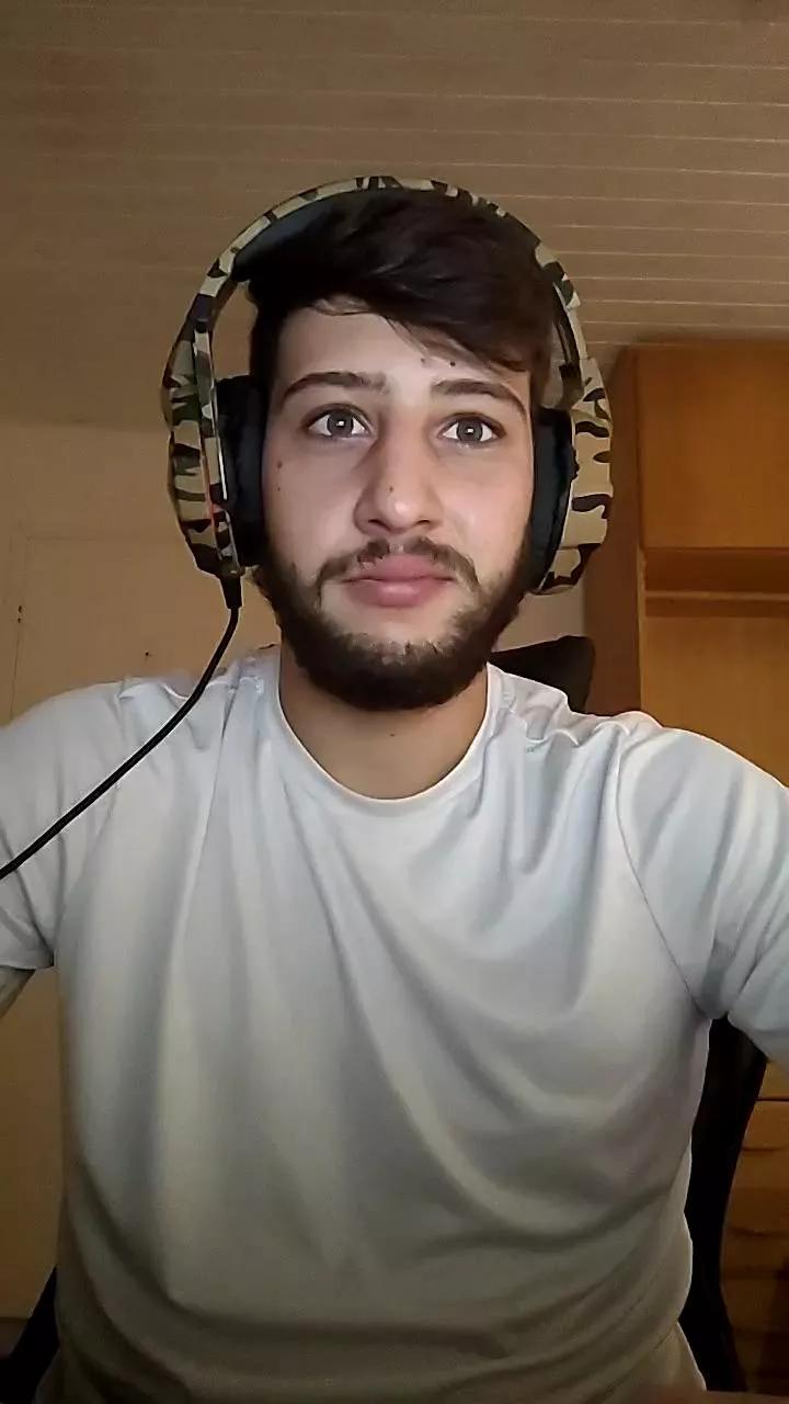 Onlymint on Cam4 
