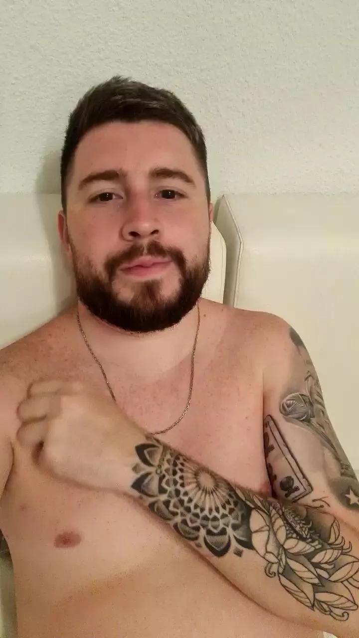 Papionfire on Cam4 