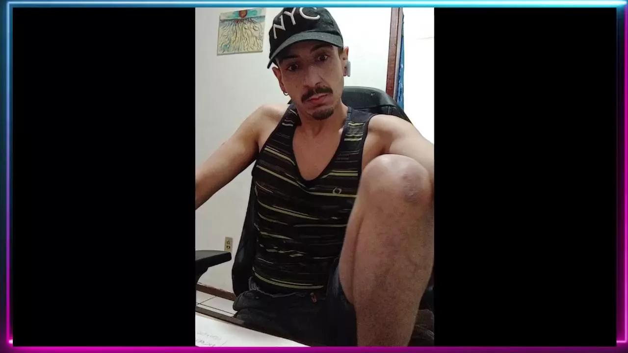 paugrossopoa2 on Cam4 