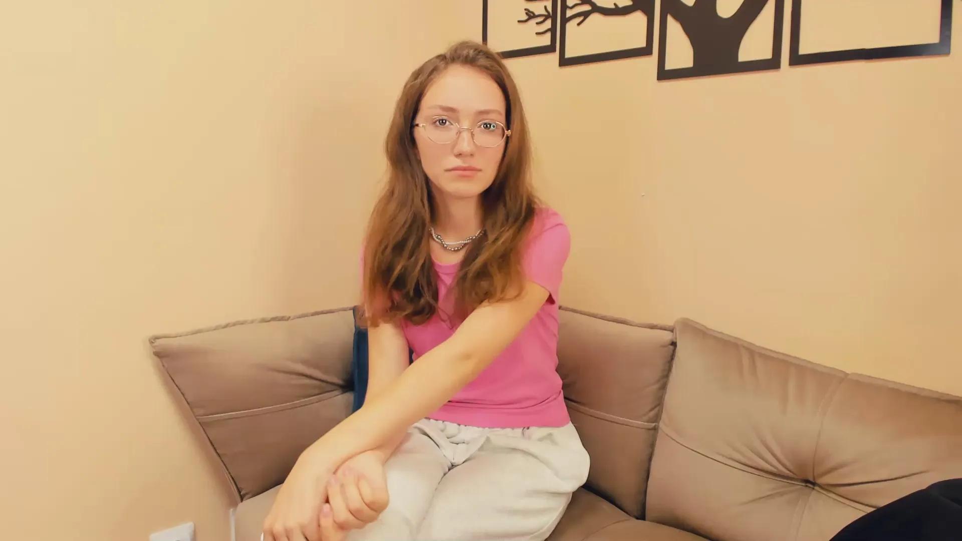 PaulitaBering —  #striptease #cute #spanking #feet