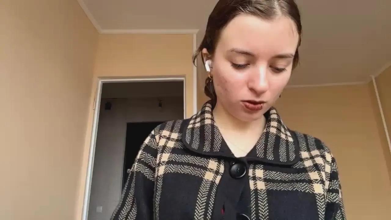 PearlKloock —  #threesome #bdsm #amateur #feet #anal #cum #striptease